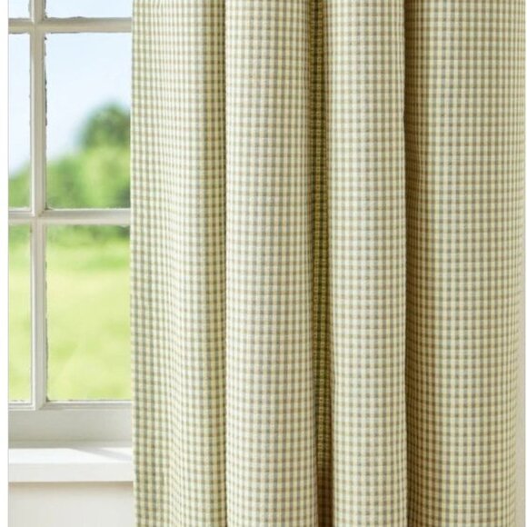 RARE Country Curtains Buffalo Check Drapes with Pillow for Nursery, Bedroom + - Picture 3 of 6